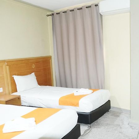 Hotel Golden Flora Beni Mellal Esterno foto