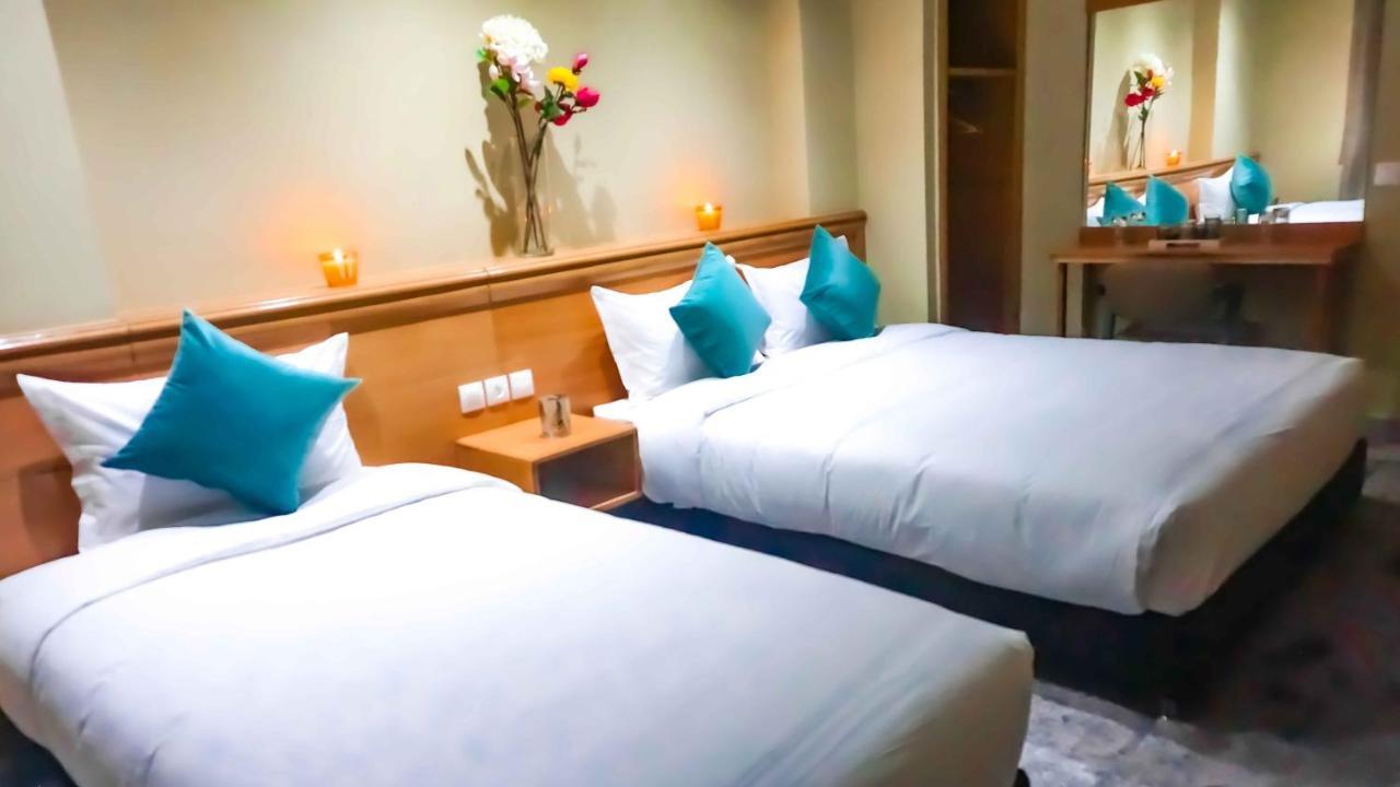 Hotel Golden Flora Beni Mellal Esterno foto